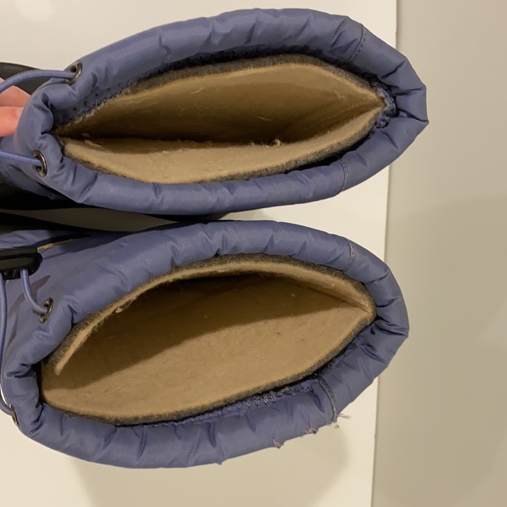 Sorel Snow Chariot snow boots - Size 5 - Picture 9 of 12